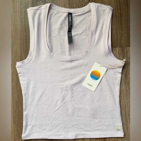 Vuori Tops - Vuori Women’s Halo Essential Scoop Tank Lilac Breeze Heather Sz Small VW1212 NWT